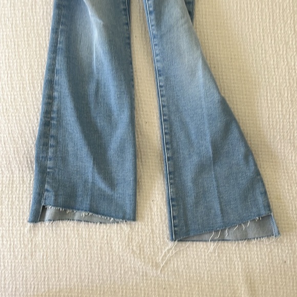 Mother insider crop step fray NWOT - Picture 5 of 5